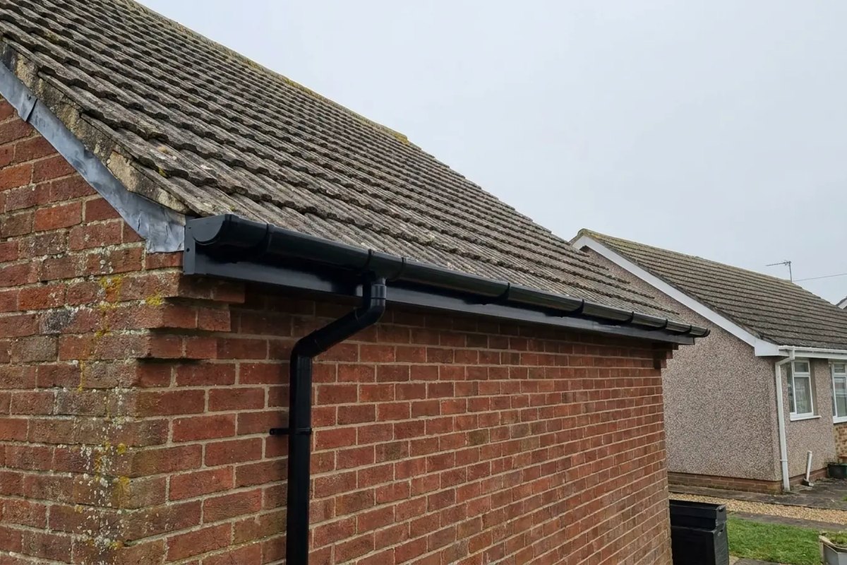 Guttering & Fascias