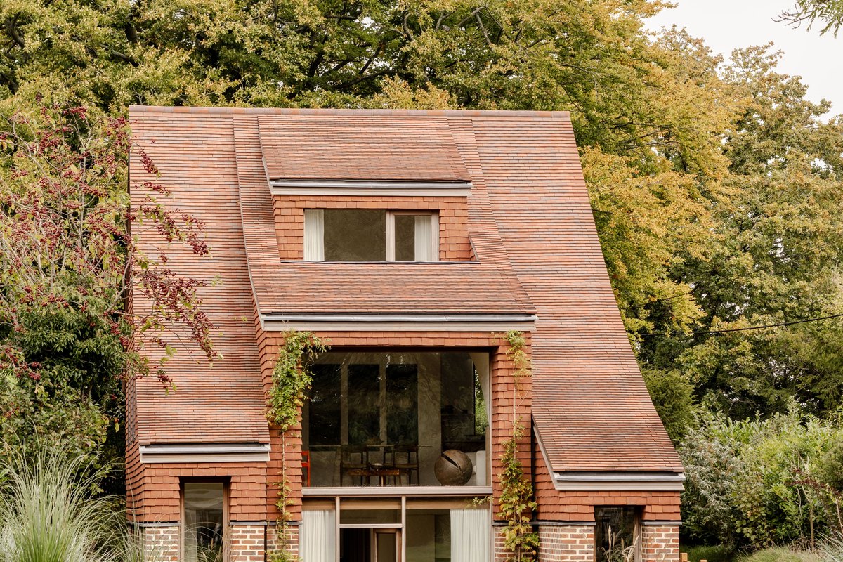 New Roof Installations thumbnail 4